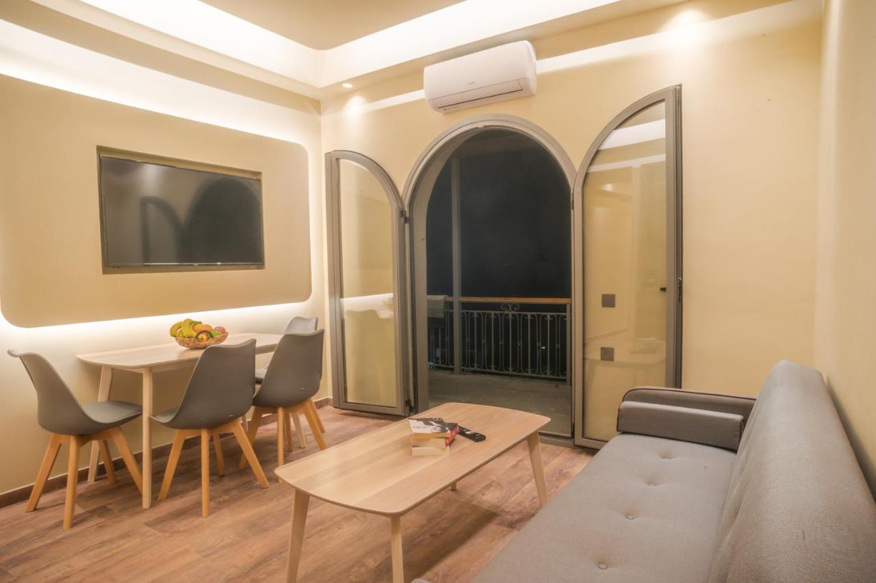 Seven Keys Luxury Suites Achílleion エクステリア 写真