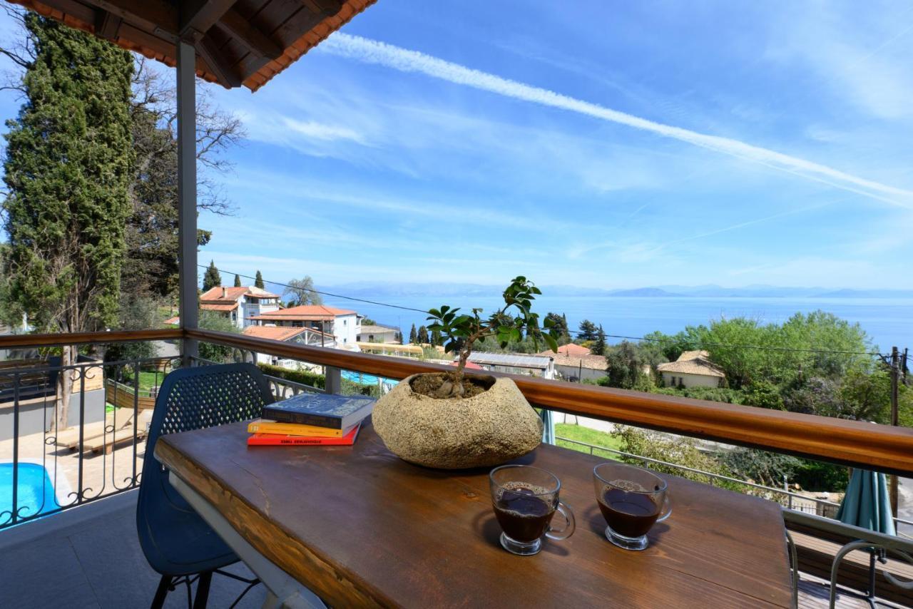 Seven Keys Luxury Suites Achílleion エクステリア 写真